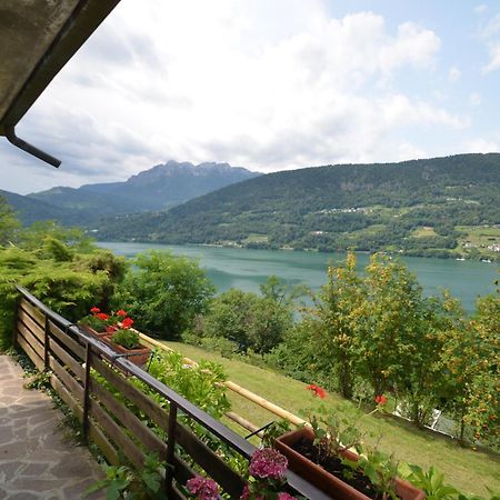 Trentino Appartamenti Oss 테나 외부 사진