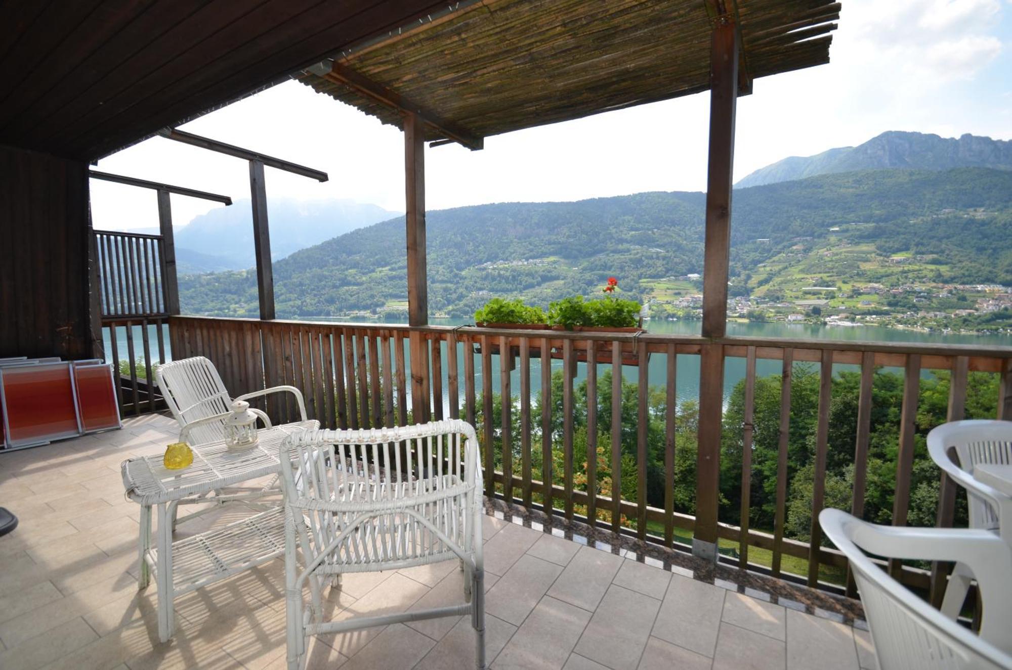 Trentino Appartamenti Oss 테나 외부 사진