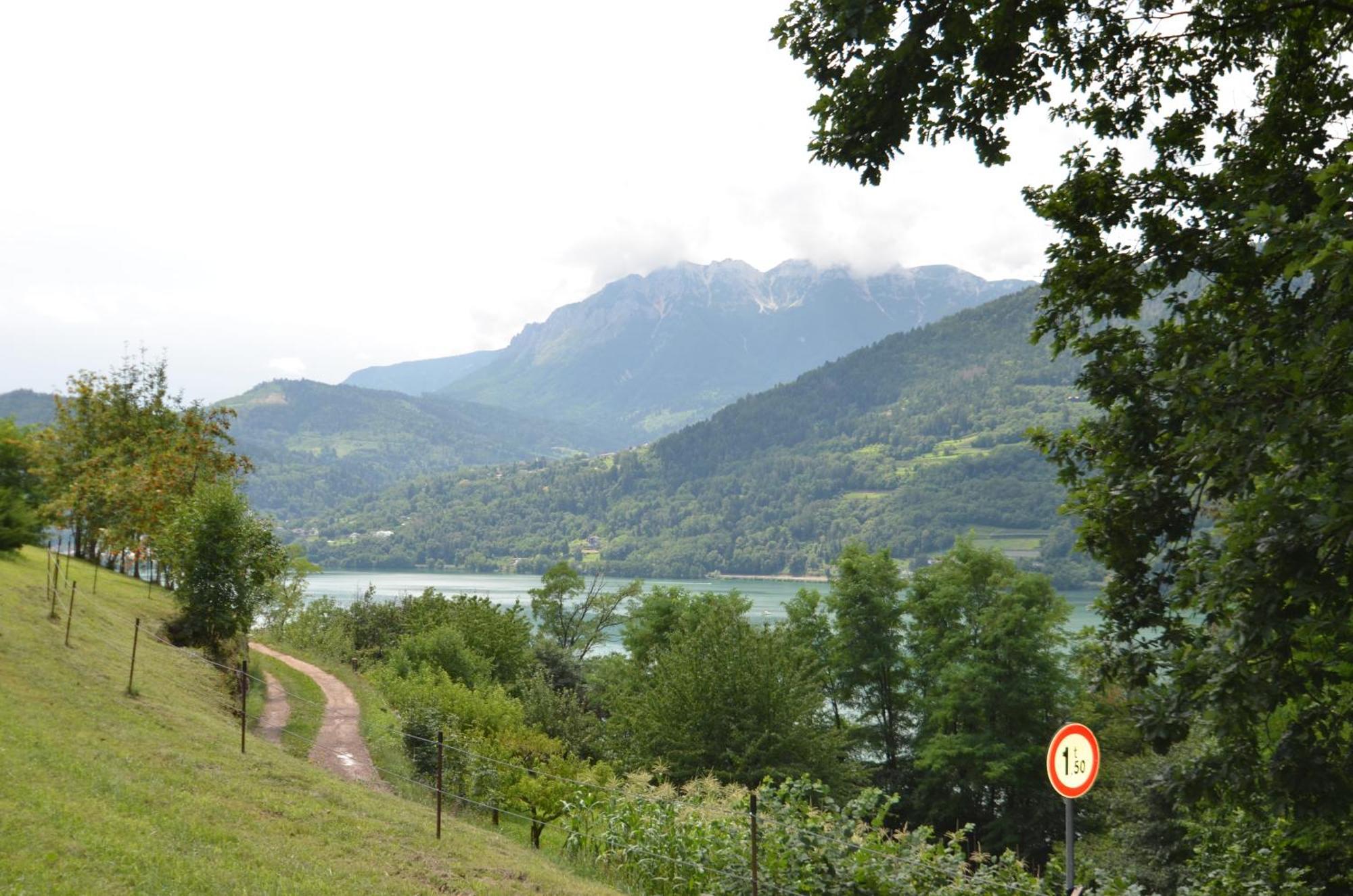 Trentino Appartamenti Oss 테나 외부 사진