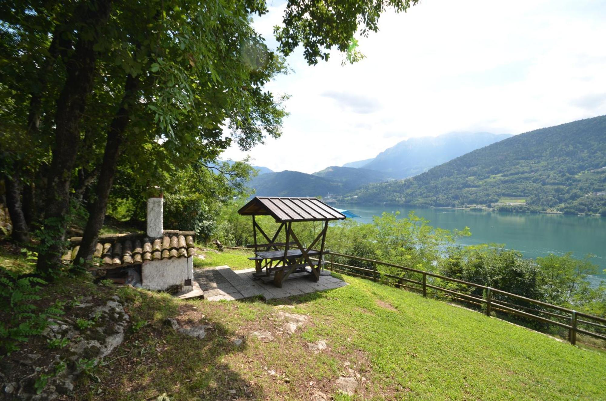Trentino Appartamenti Oss 테나 외부 사진