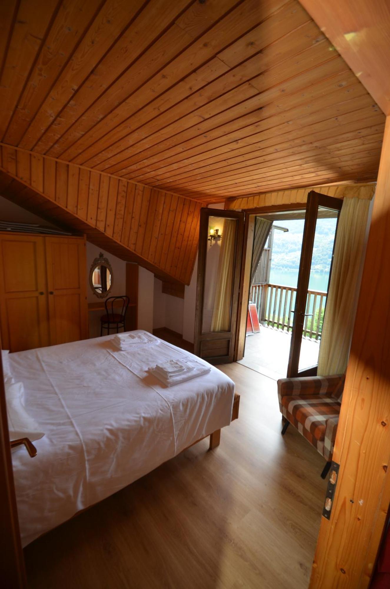 Trentino Appartamenti Oss 테나 외부 사진