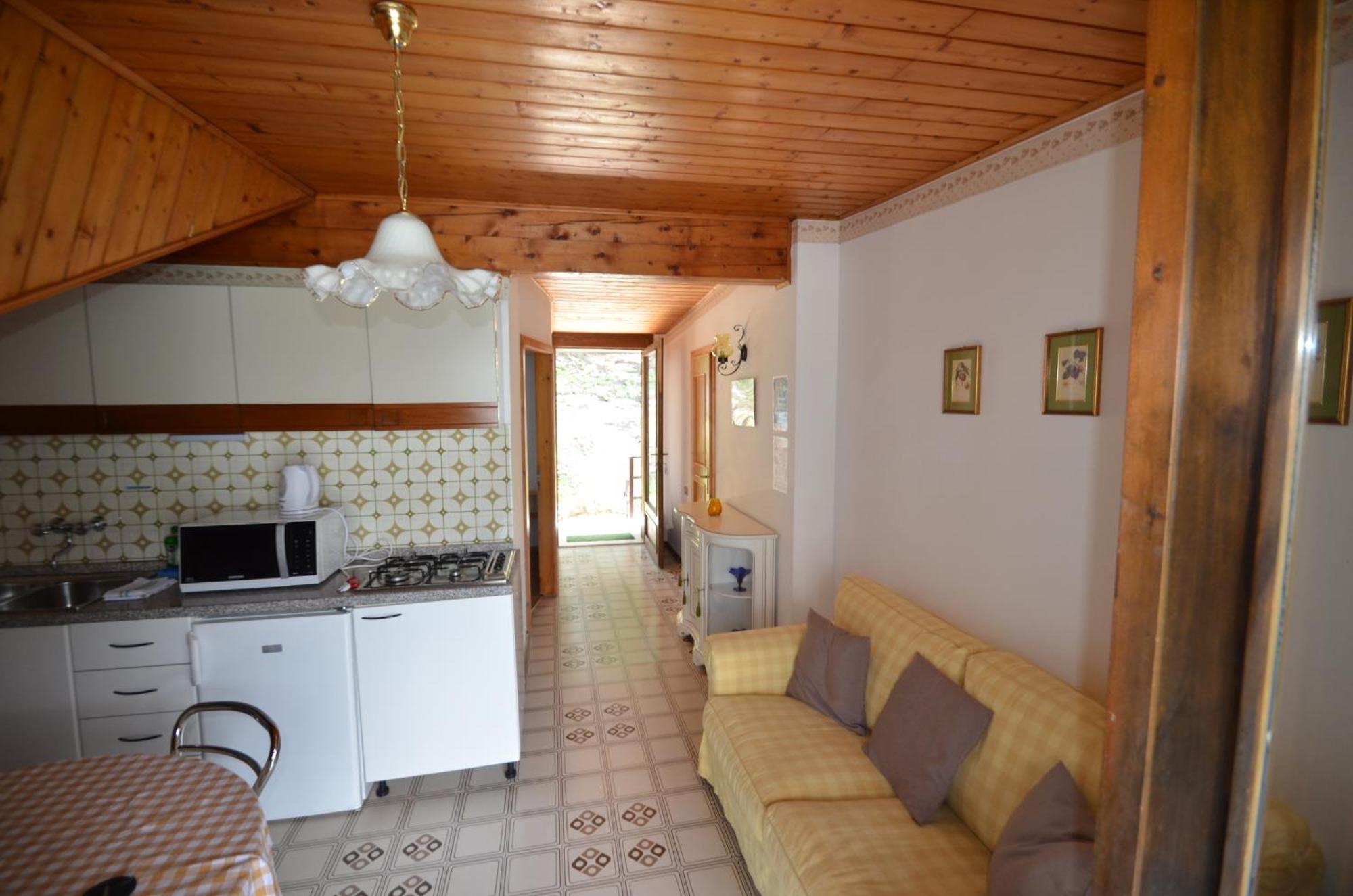 Trentino Appartamenti Oss 테나 외부 사진