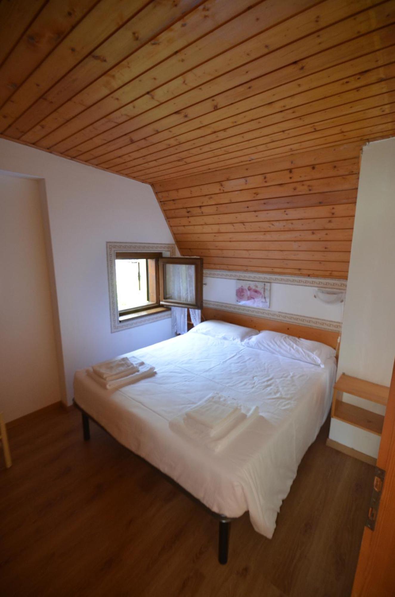 Trentino Appartamenti Oss 테나 외부 사진