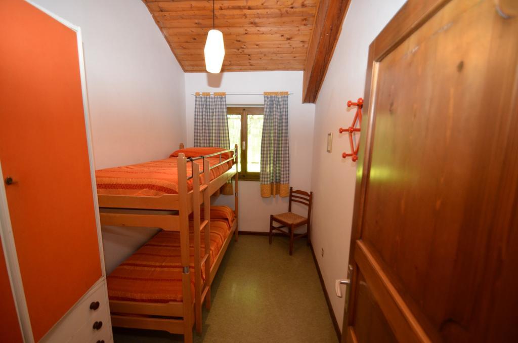 Trentino Appartamenti Oss 테나 외부 사진